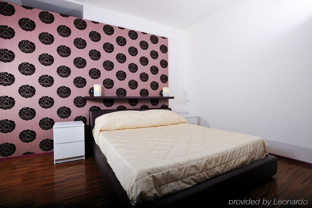 Roma Dreaming Aparthotel Δωμάτιο φωτογραφία